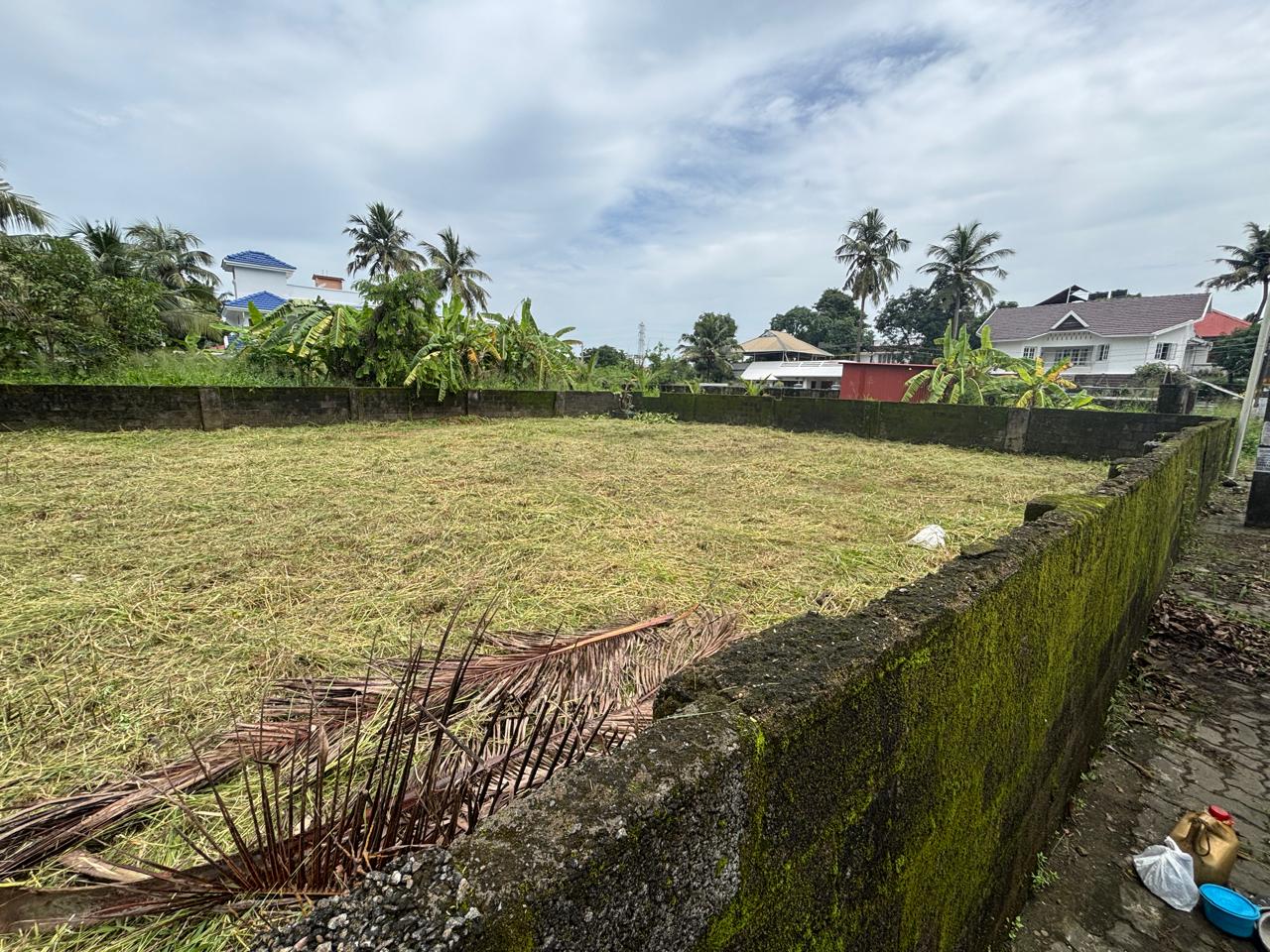 10.300Cents of Prime Residential Property