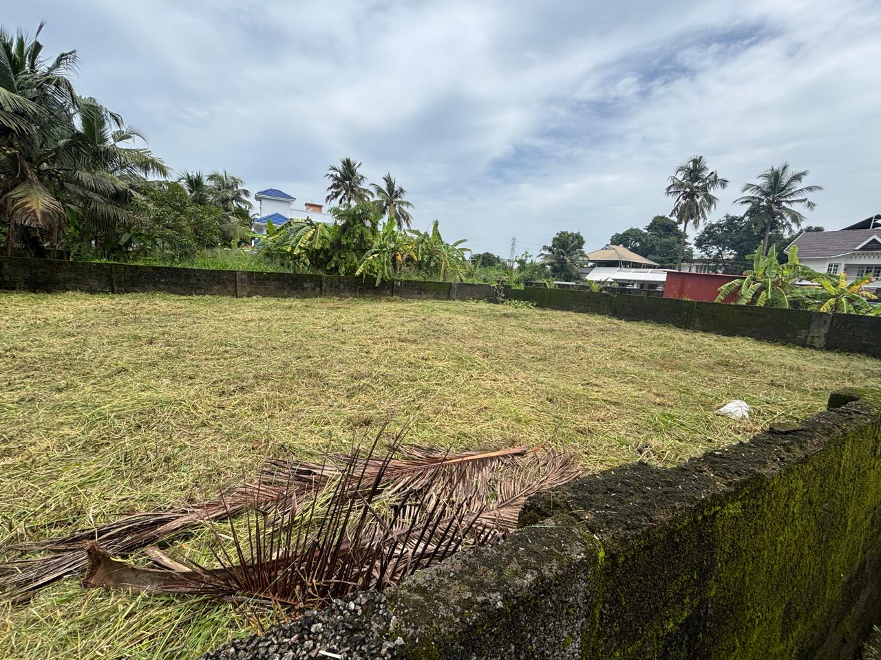 10.300Cents of Prime Residential Property