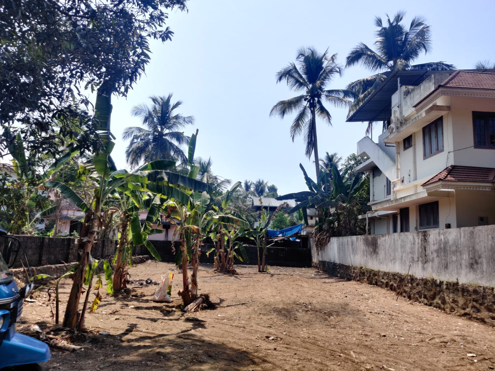 10.522 cents of Land - for sale in Tripunithra, Kochi ( Ernakulam ), Kerala