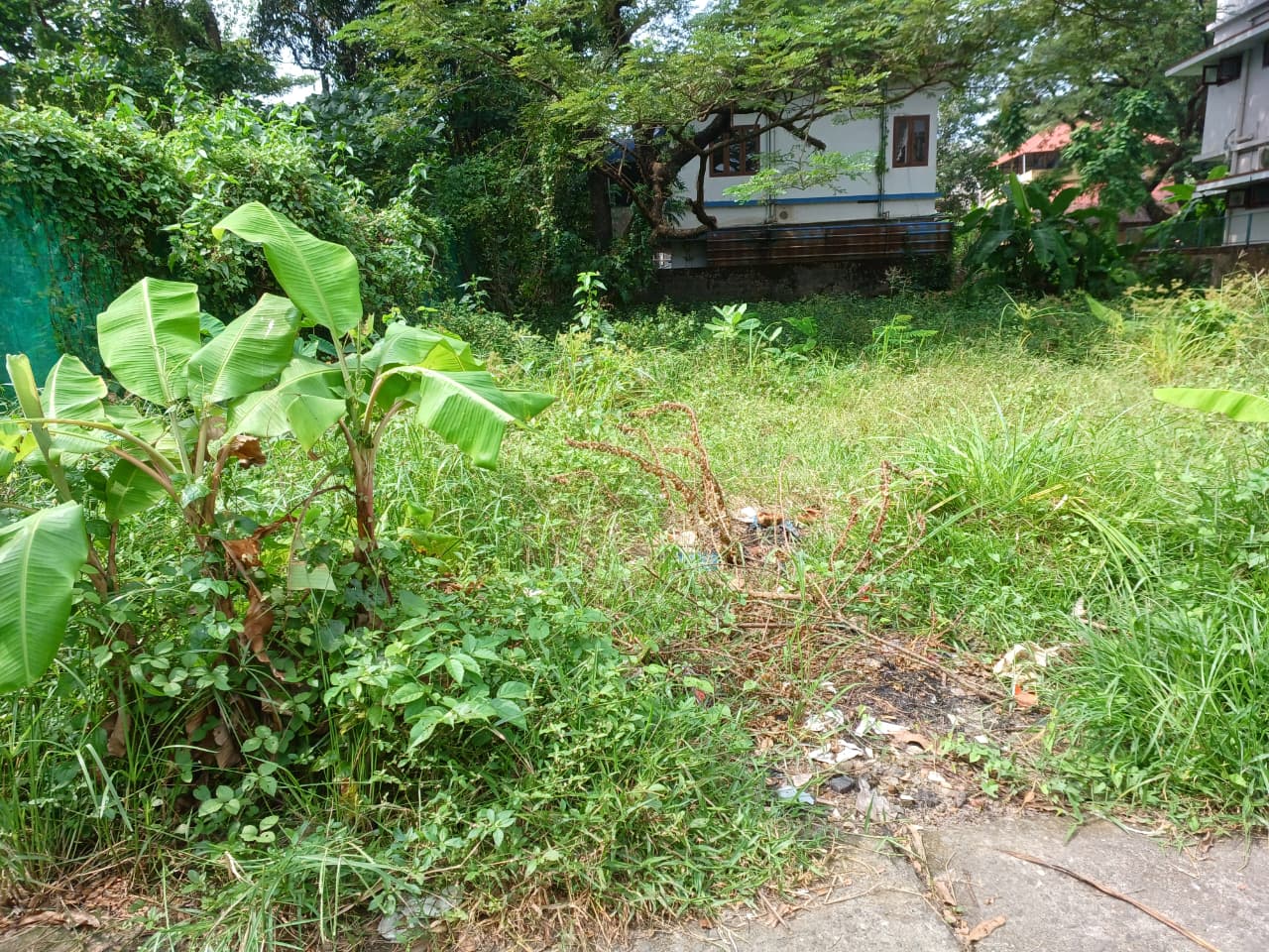 10 Cents of Commercial Land - for sale in Kadavanthra, Kochi ( Ernakulam ), Kerala