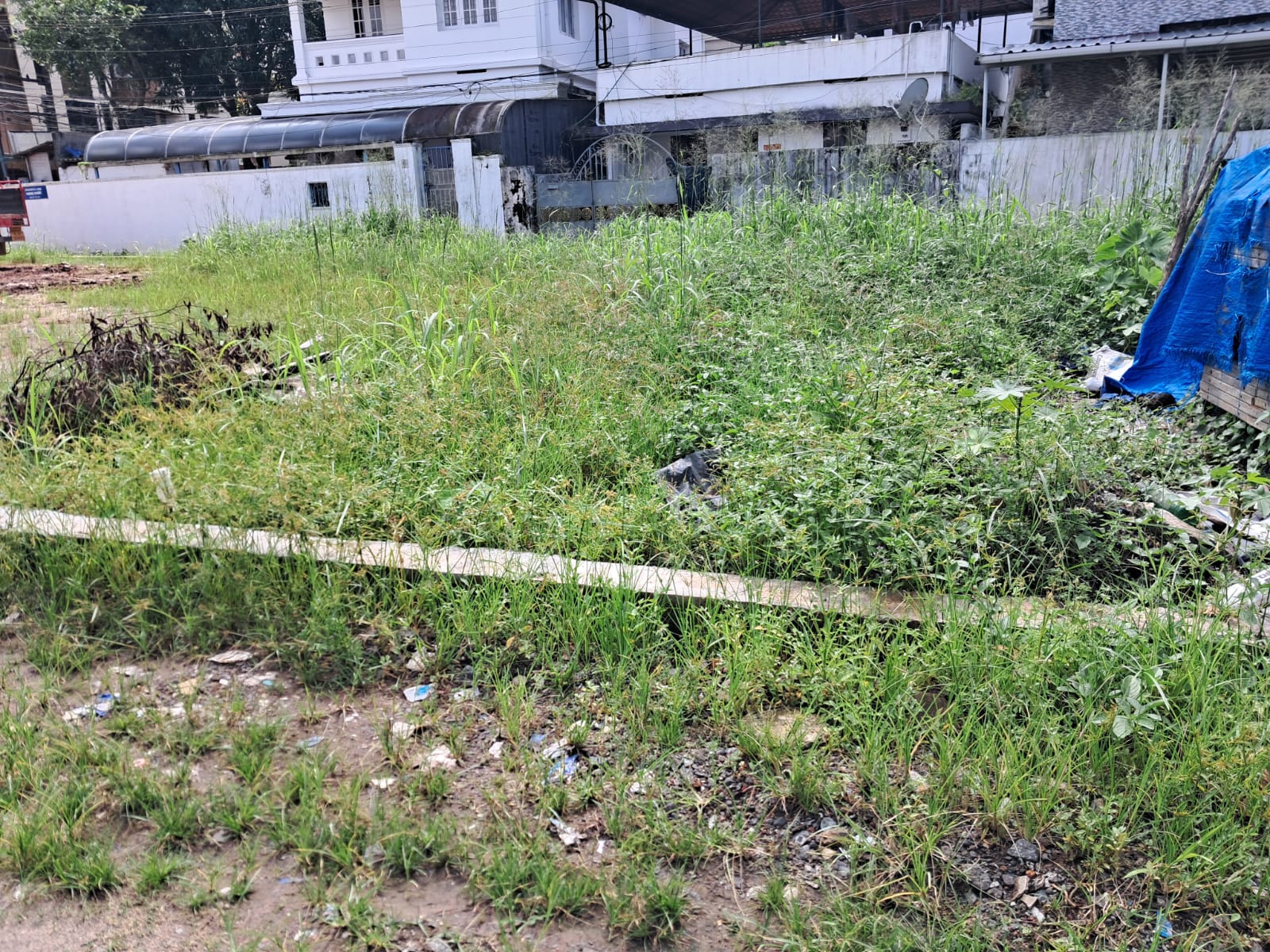 10 Cents of Residential/Commercial Plot - for sale in Edapally, Kochi, Kerala