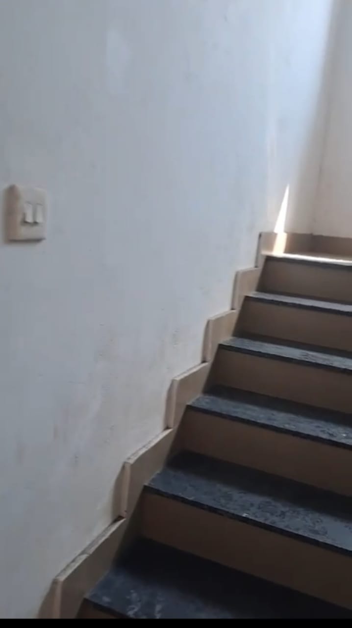 10,000sqft Residential Building