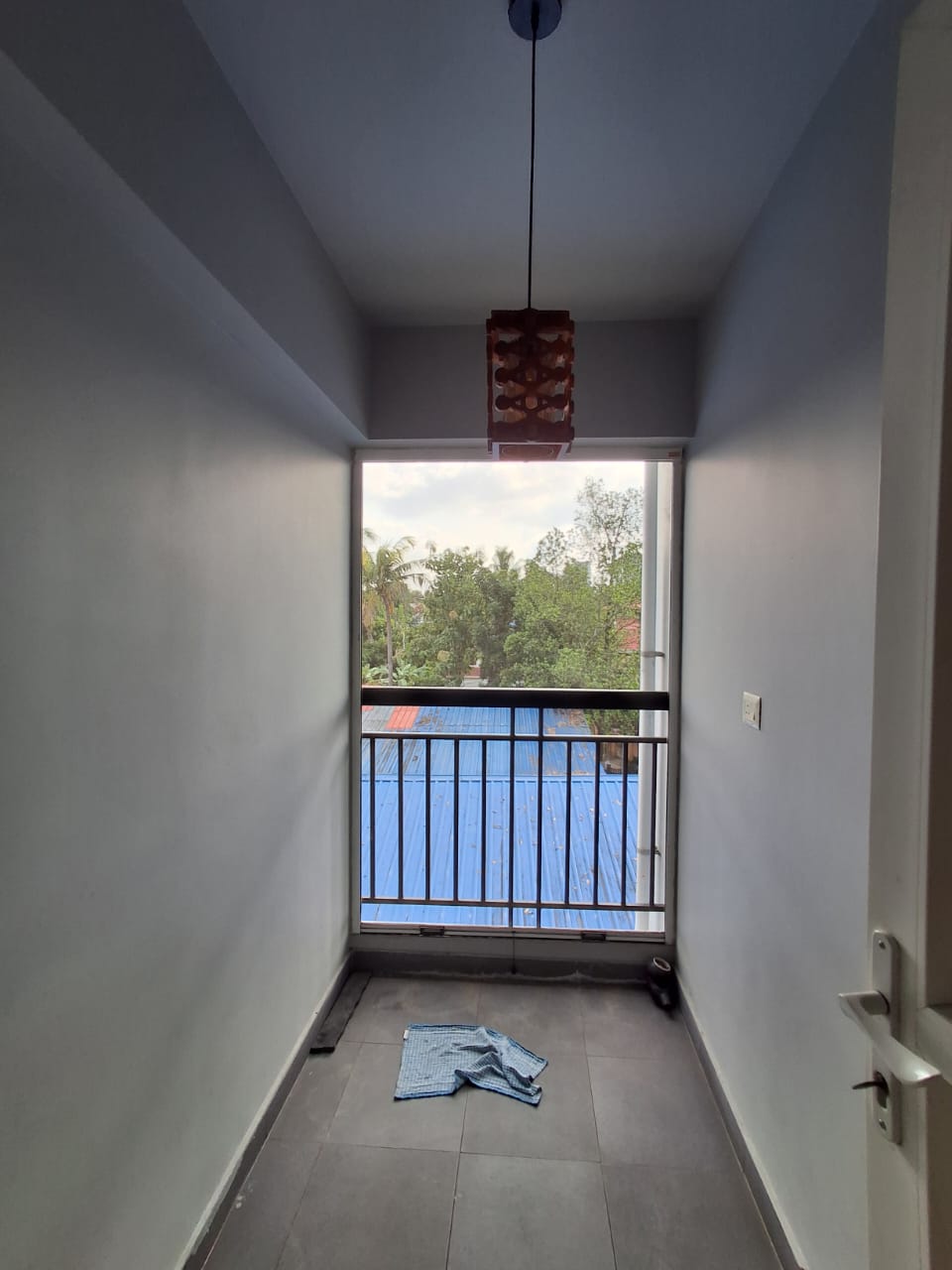 1000sqft 2BHK Fully furnished Flat