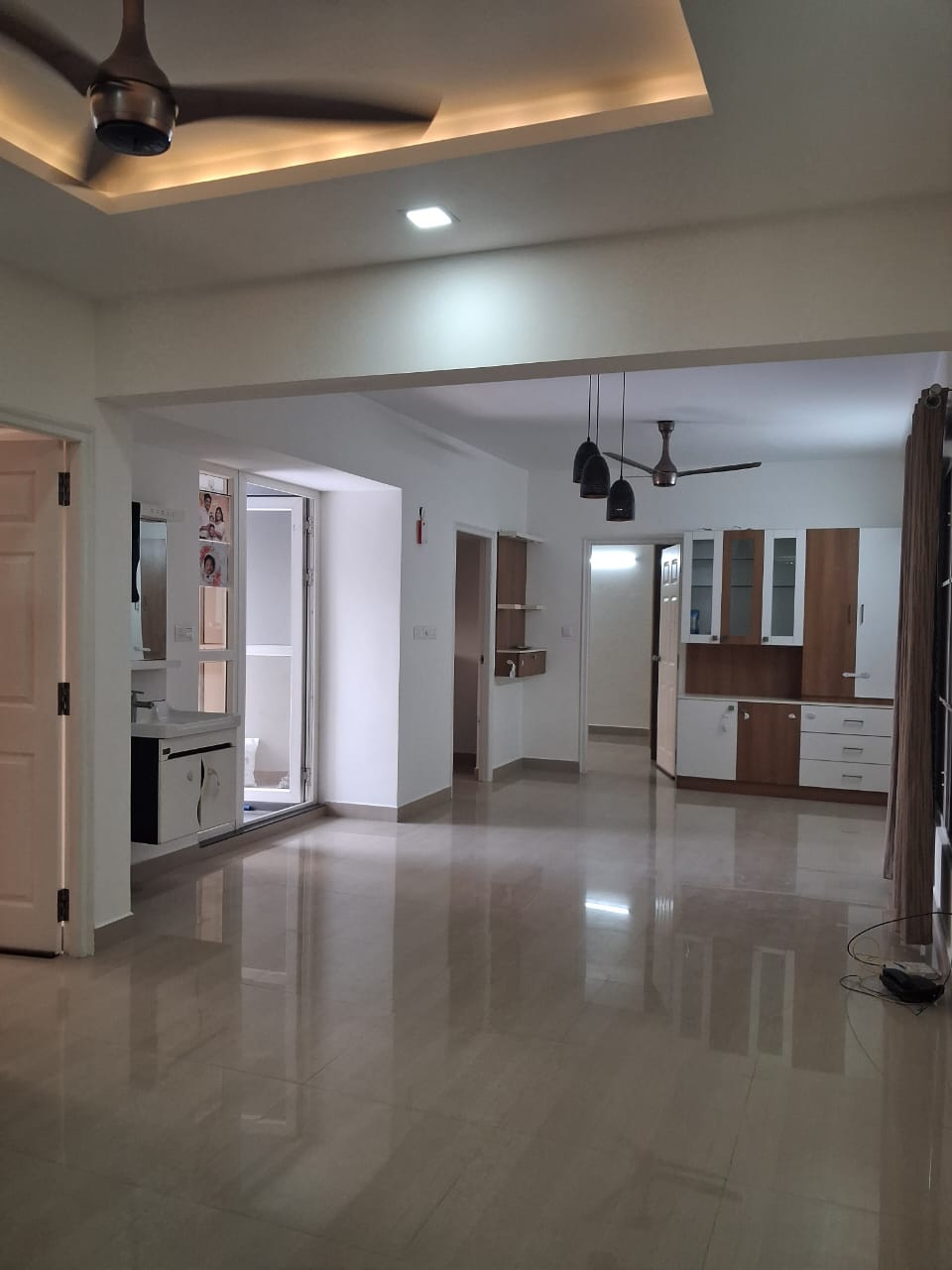 1000sqft 2BHK Fully furnished Flat
