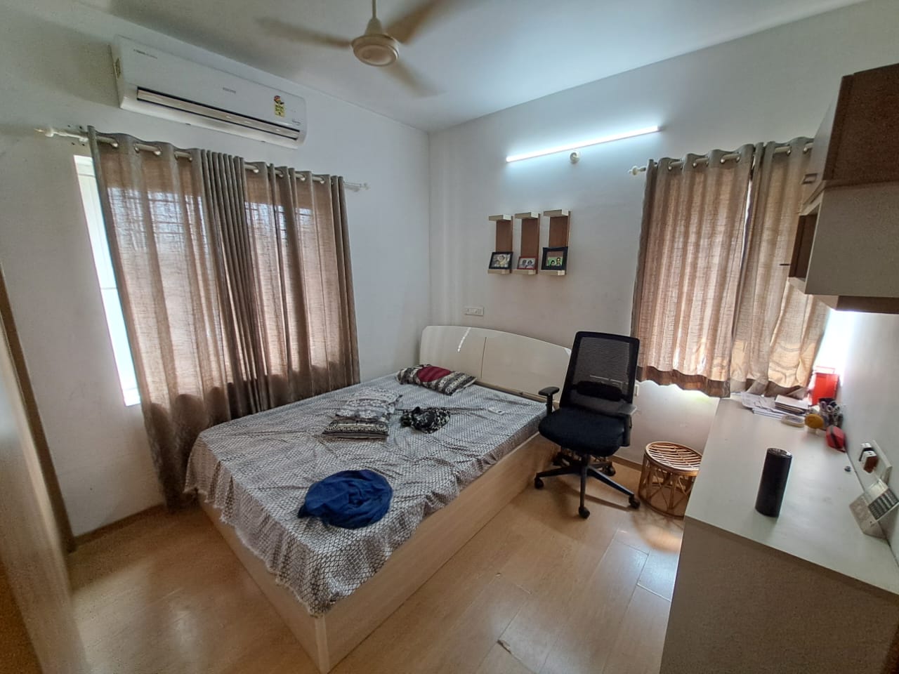 1000sqft 2BHK Furnished Flat