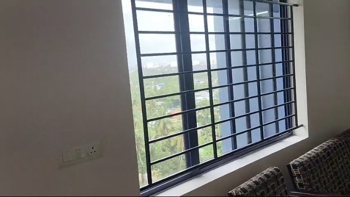 1000sqft 2BHK Semifurnished Flat