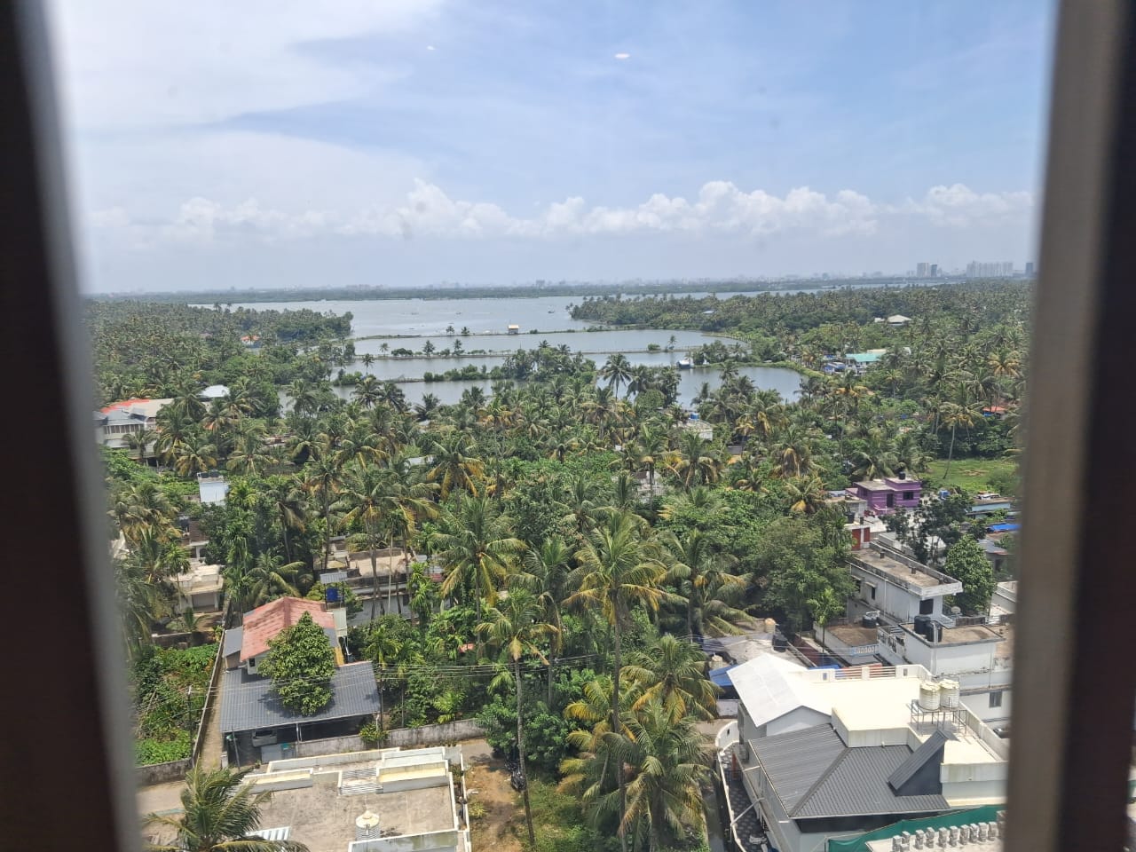 1069sqft 3BHK Fully furnished Flat