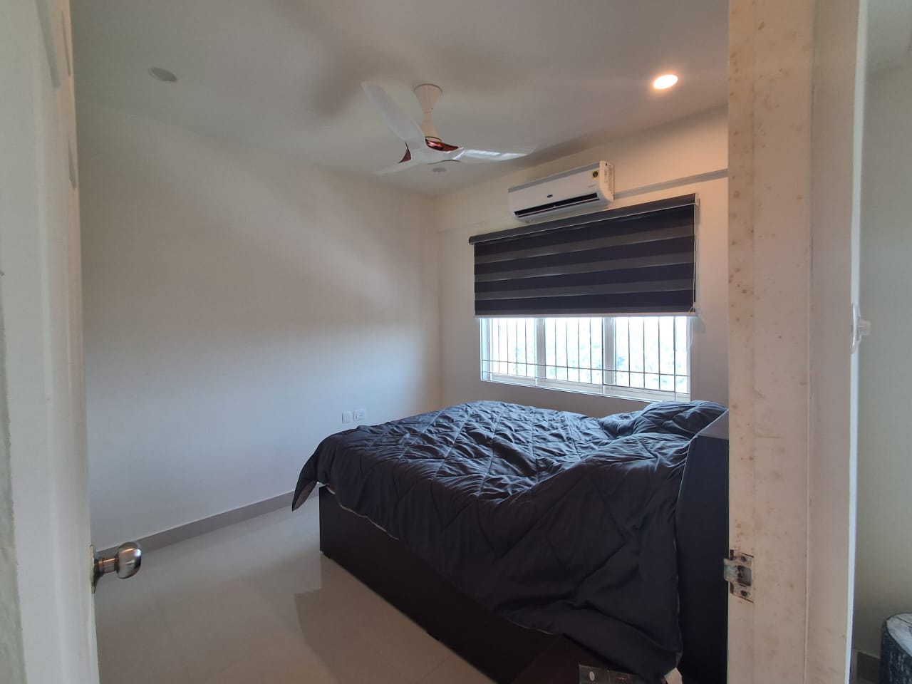 1069sqft 3BHK Fully furnished Flat