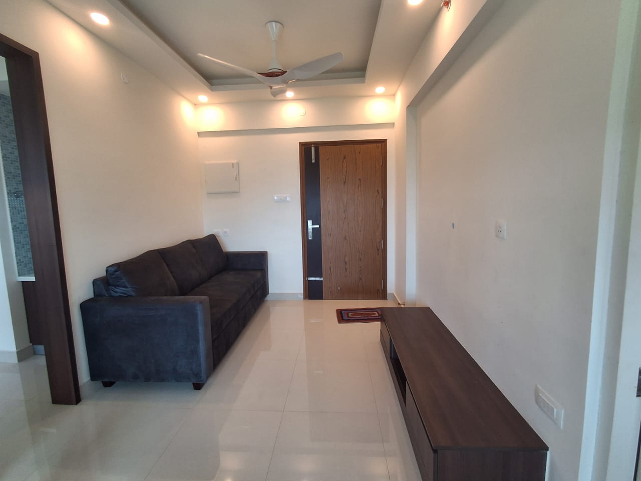 1069sqft 3BHK Fully furnished Flat