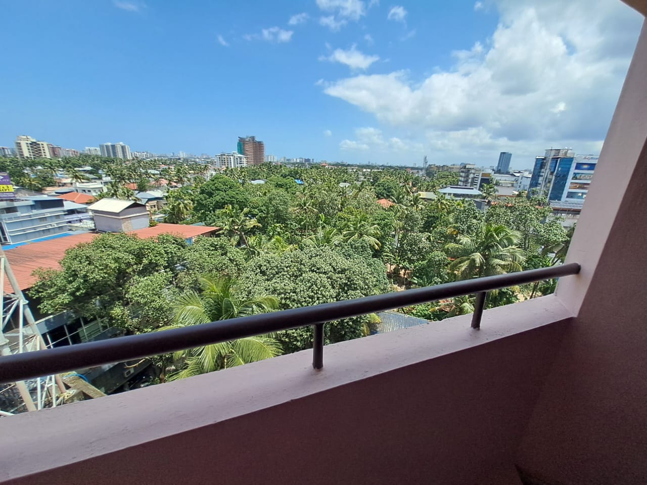 1100sqft 2BHK Semifurnished Flat