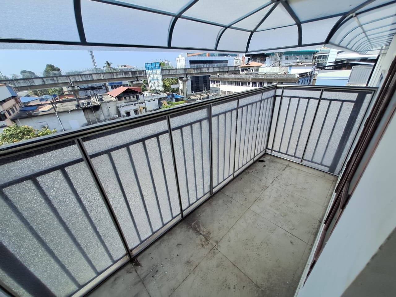 1100sqft 2BHK Unfurnished Flat