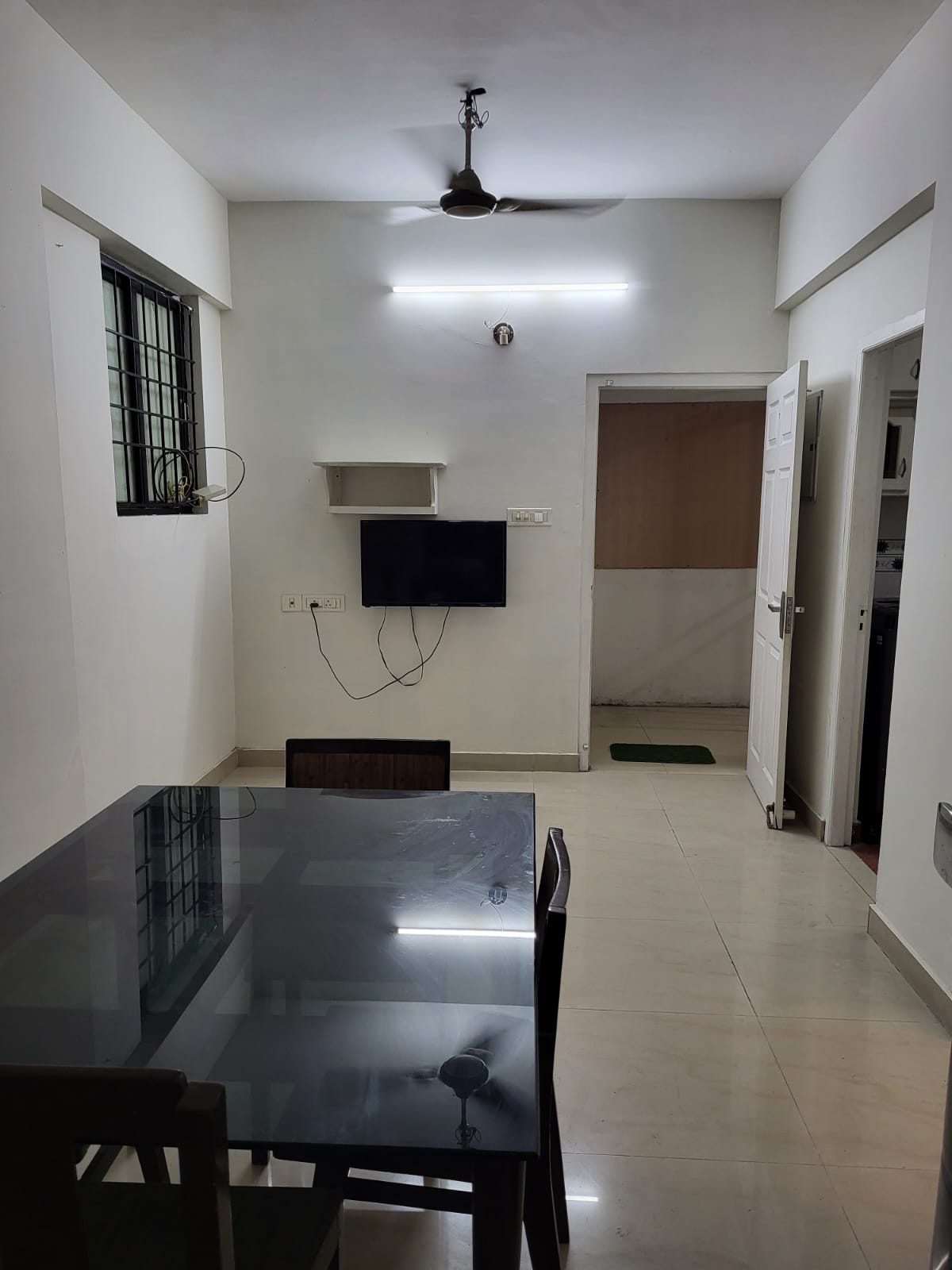 1100sqft 3BHK Furnished Apartment