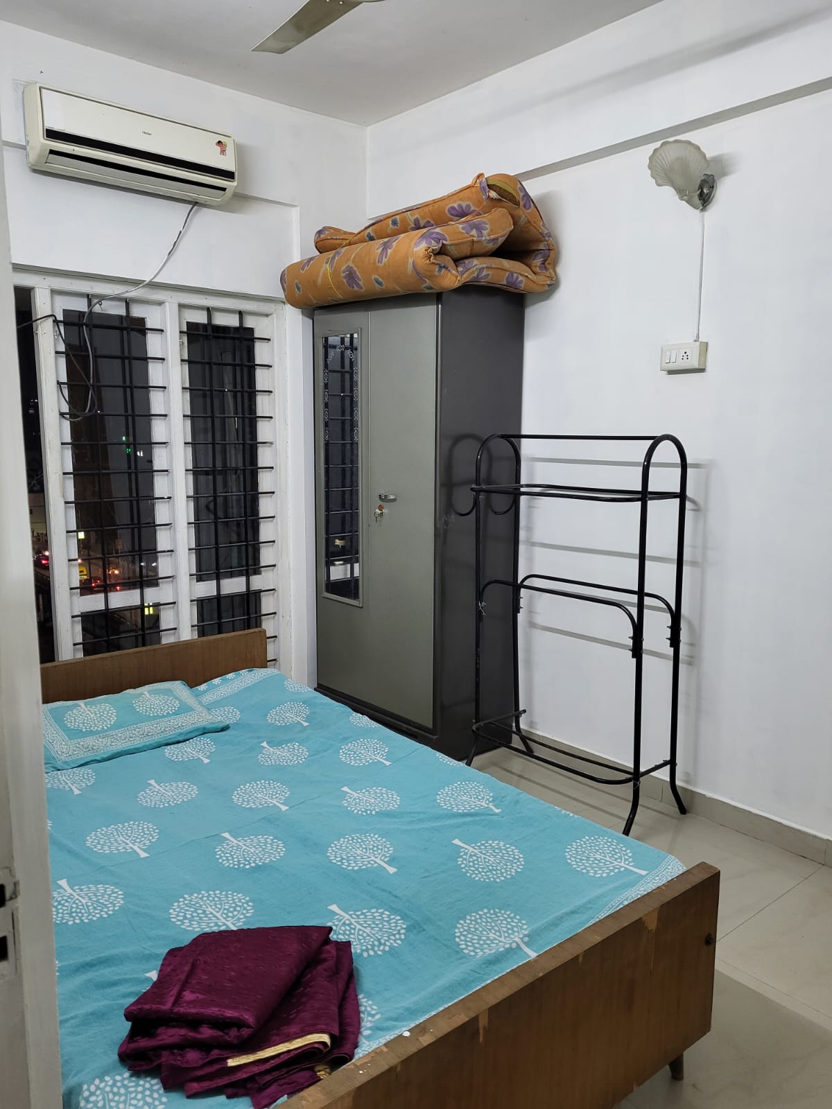 1100sqft 3BHK Furnished Apartment