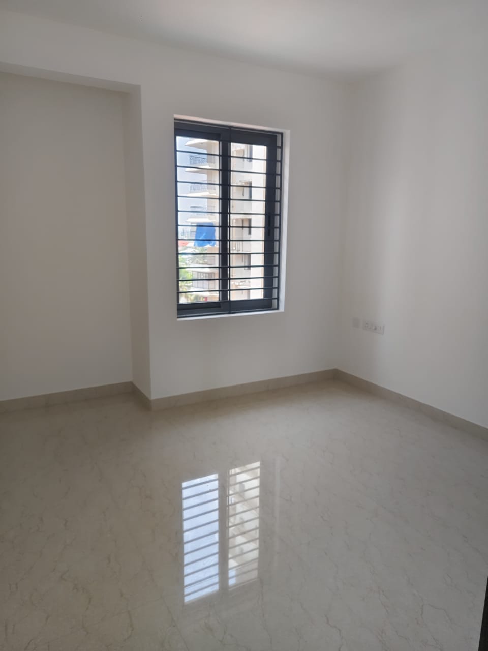 1117sqft 2BHK Semifurnished Flat - for sale in Panampilly nagar, Kochi ( Ernakulam ), Kerala