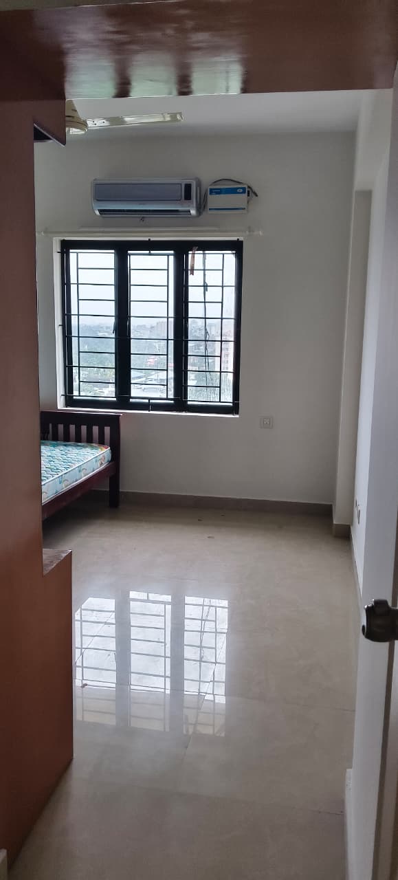 1150sqft 2BHK Furnished Apartment