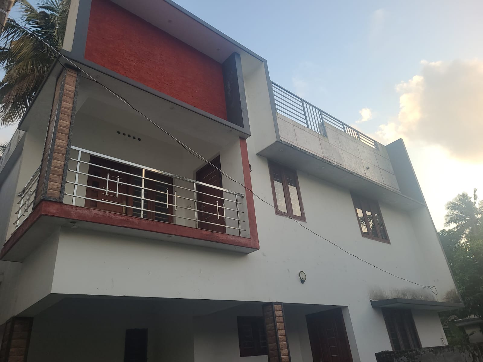 1200sqft 3BHK Semifurnished New House