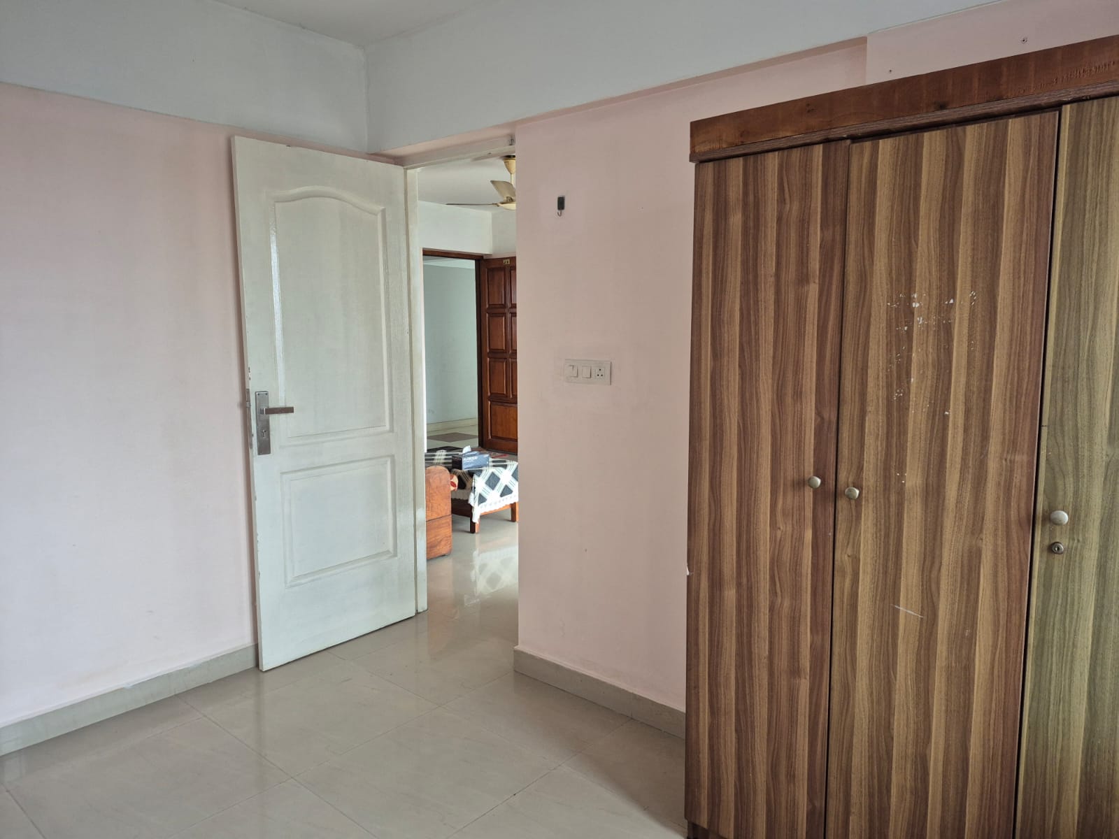 1250sqft 2BHK Furnished Flat