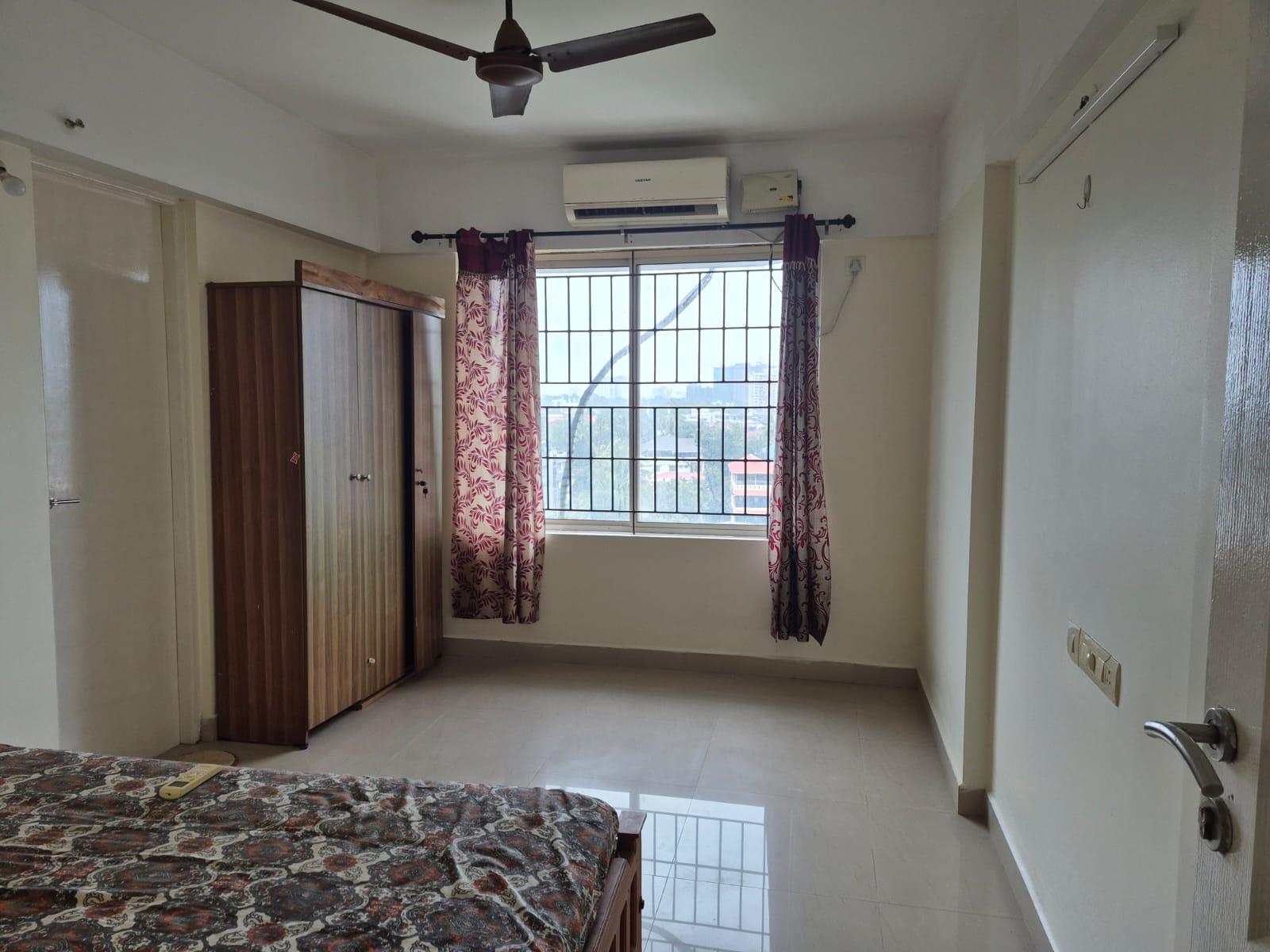 1250sqft 2BHK Furnished Flat