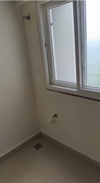 1250sqft 2BHK Semifurnished New Flat in Vyttila. - for sale in Vyttila, Kochi ( Ernakulam ), Kerala