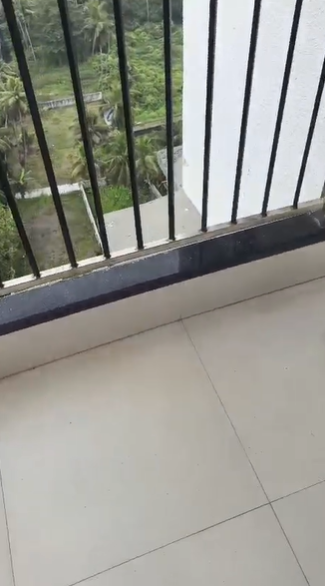 1250sqft 2BHK Semifurnished New Flat in Vyttila.