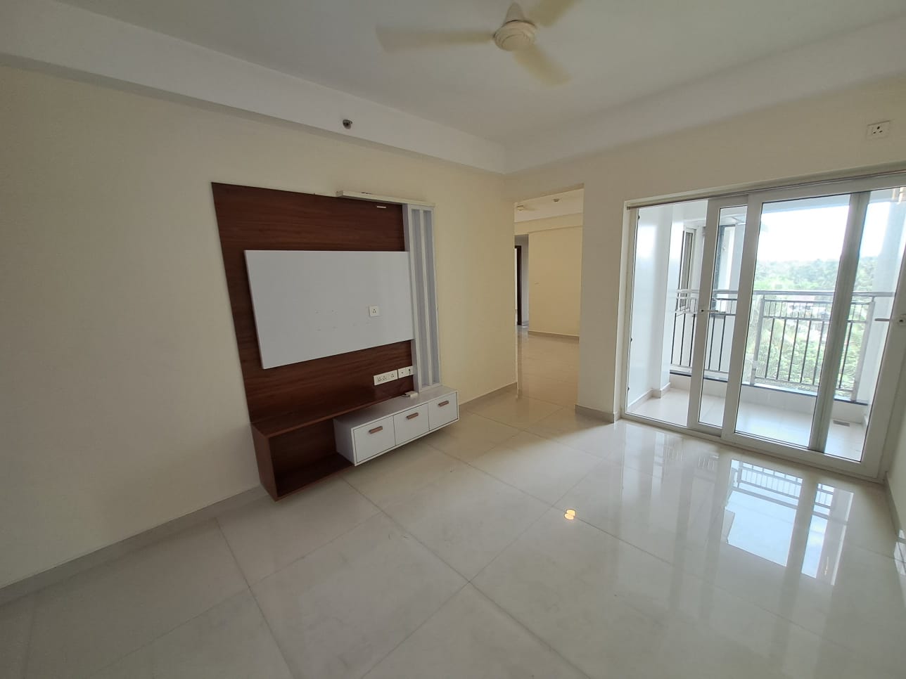 1255sqft 2BHK Semifurnished New Flat