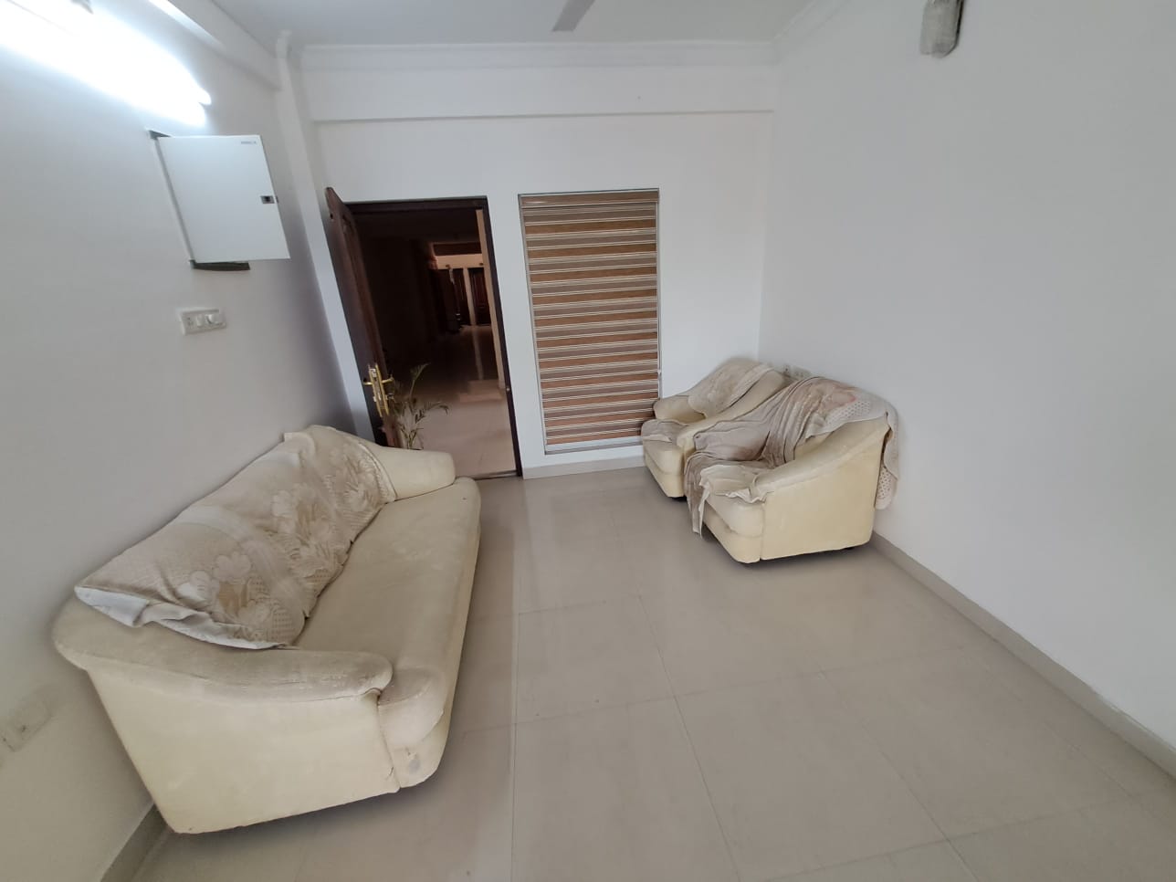 1270sqft 3BHK Fully furnished Flat - for sale in Vyttila, Kochi, Kerala