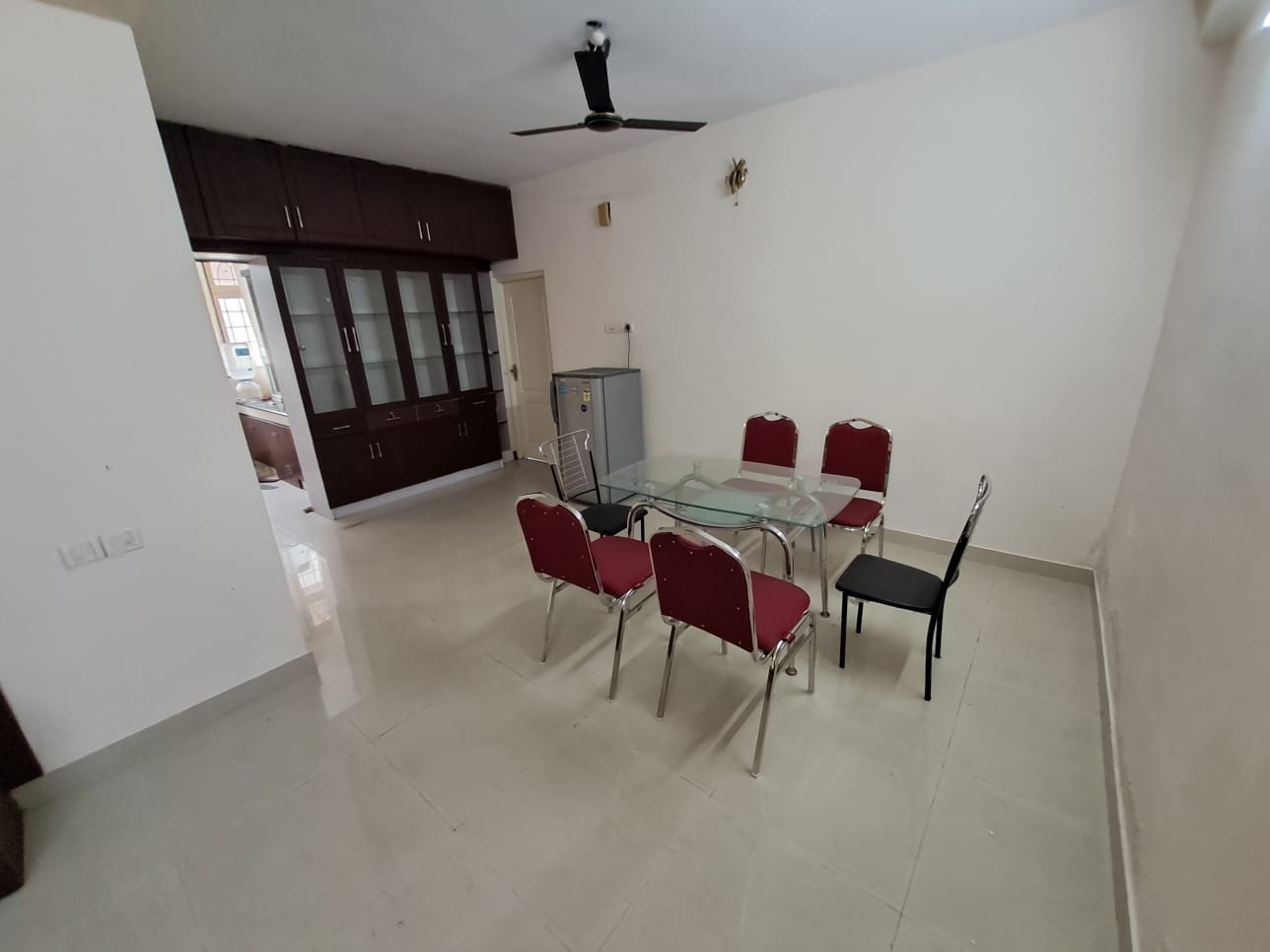 1300sqft 3BHK Fully furnished Apartment - for sale in Vyttila, Kochi ( Ernakulam ), Kerala
