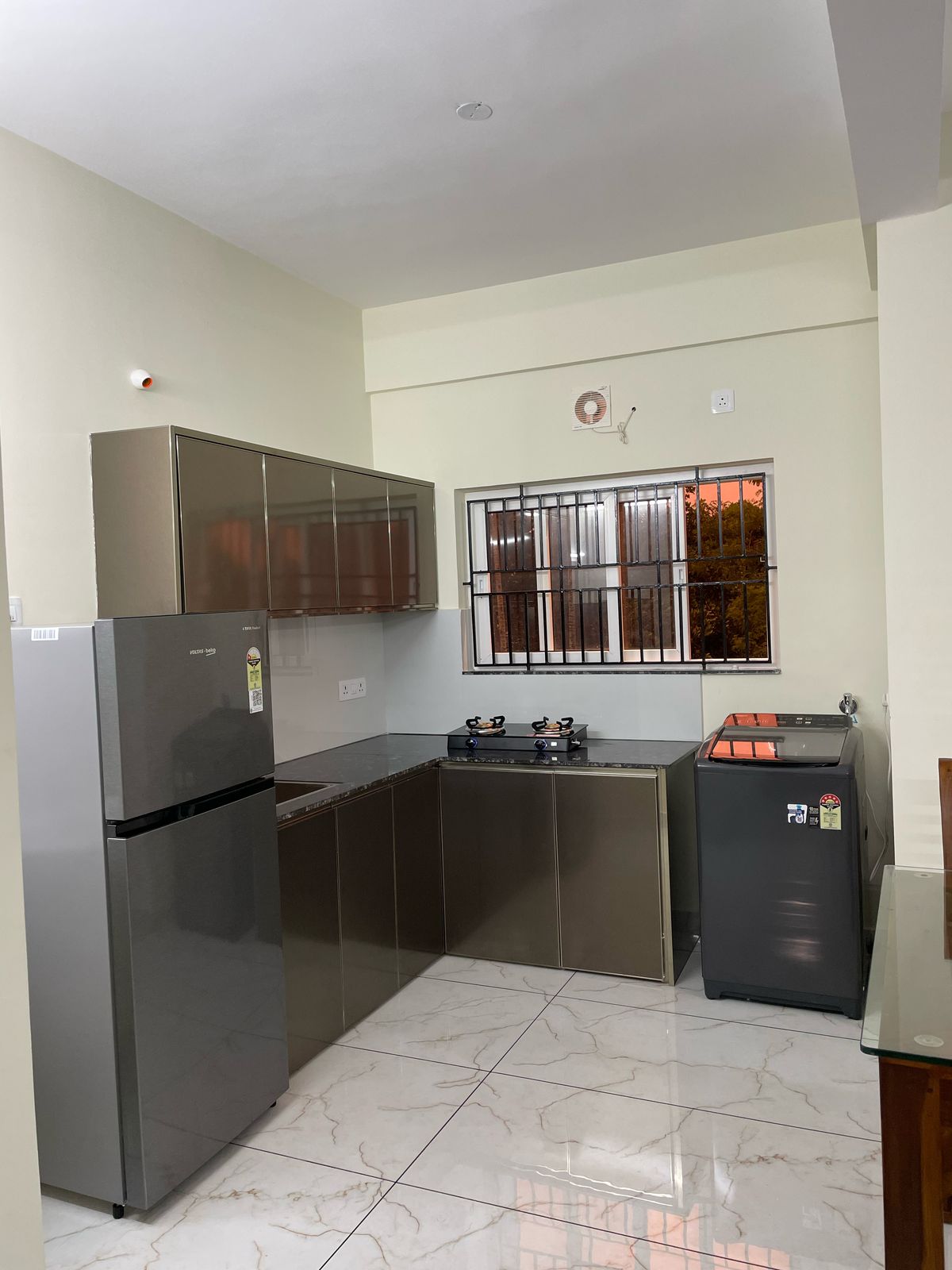 13000sqft 2bhk Full Furnished BrandNew Apartment