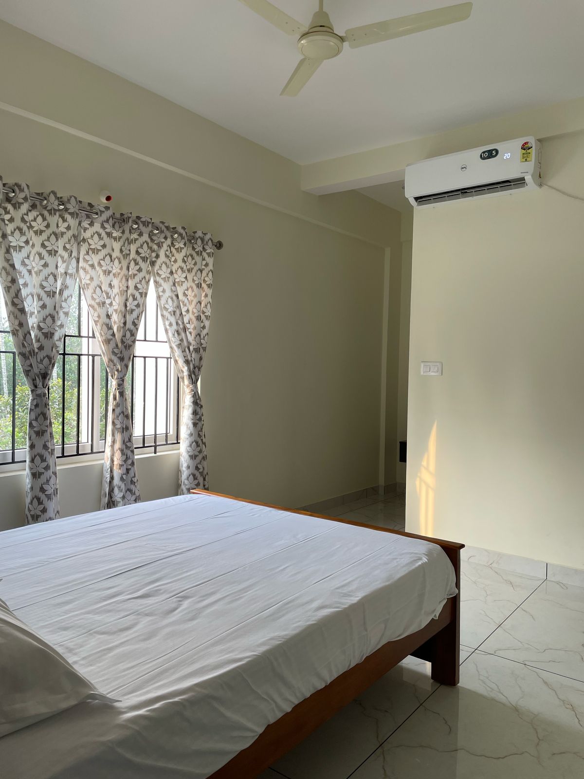 13000sqft 2bhk Full Furnished BrandNew Apartment