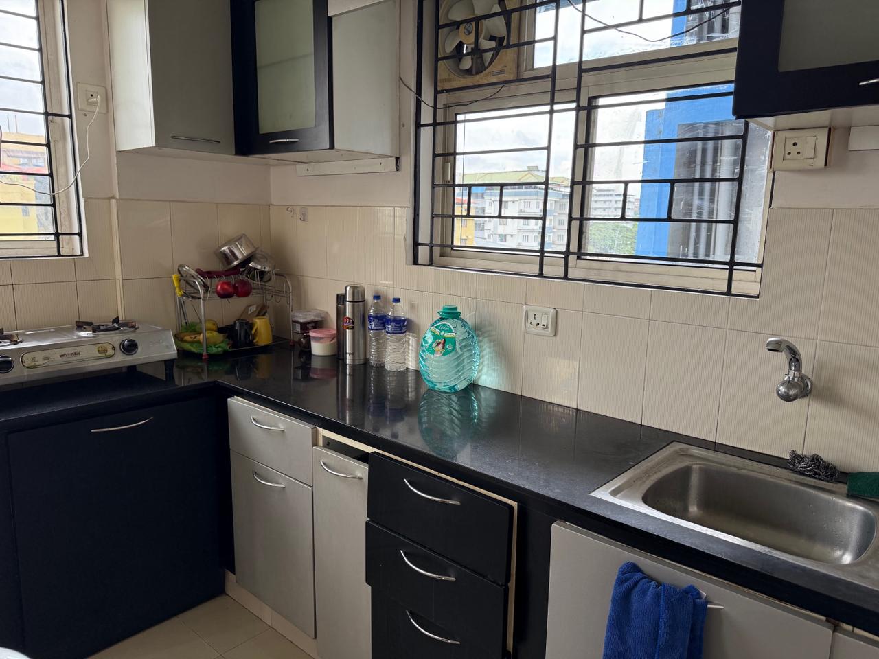 1300sqft 3BHK Furnished Flat