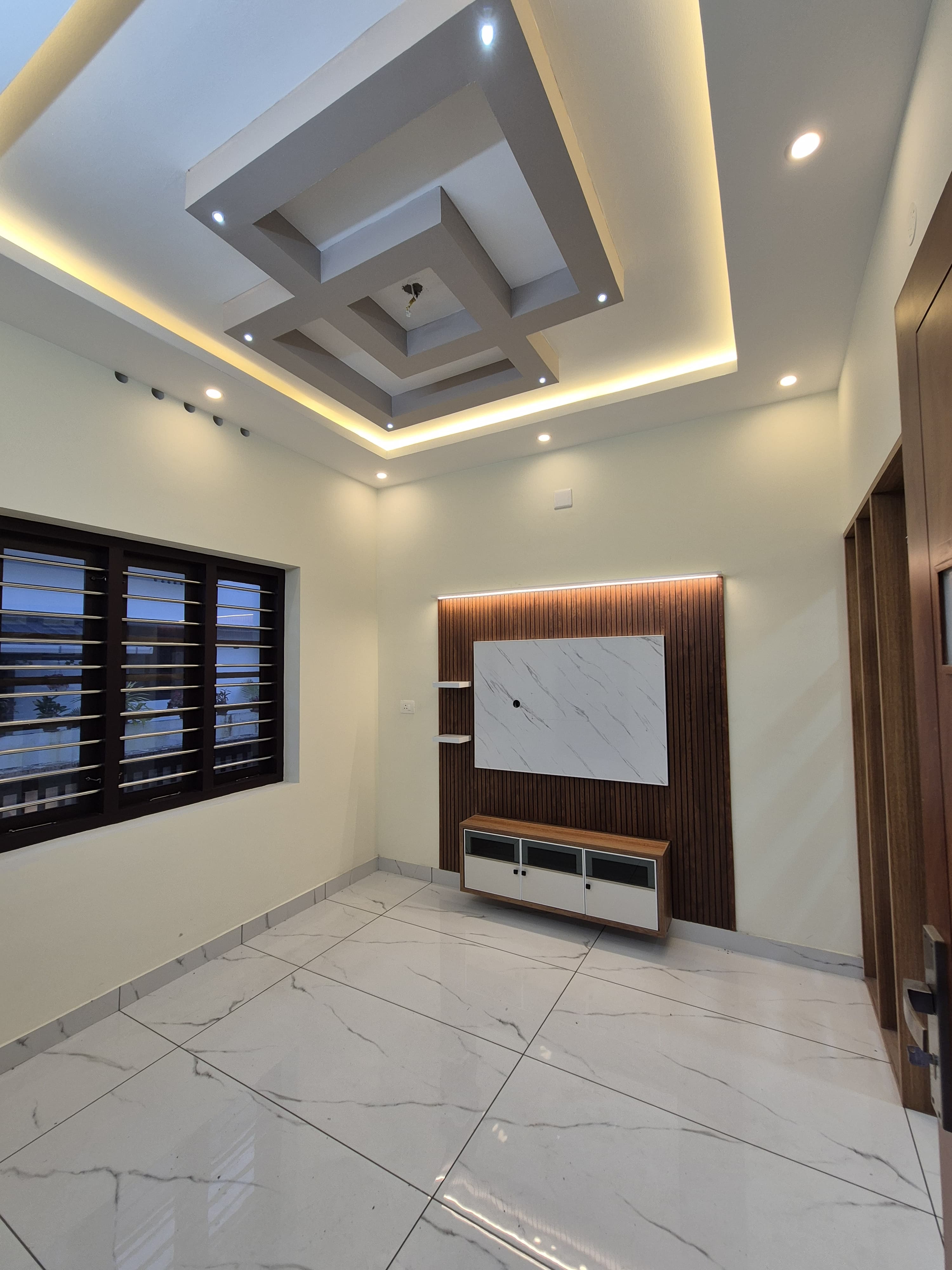 1300sqft 3BHK Semifurnished House with 3.500cents of Land