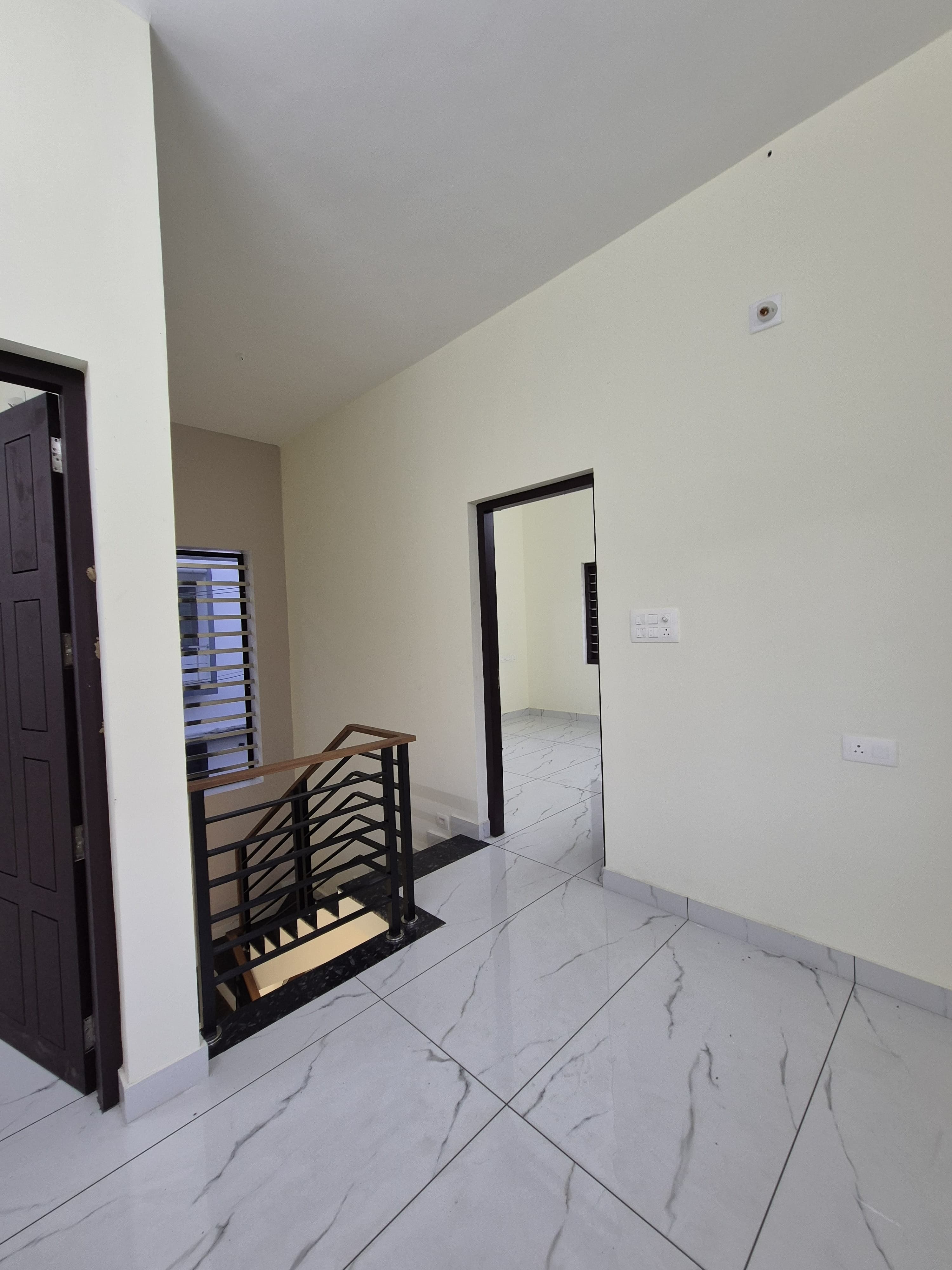 1300sqft 3BHK Semifurnished House with 3.500cents of Land