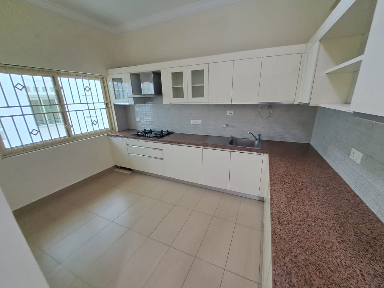 1311sqft 2BHK Semifurnished unused Apartment in Chitoor Road, Kacheripady