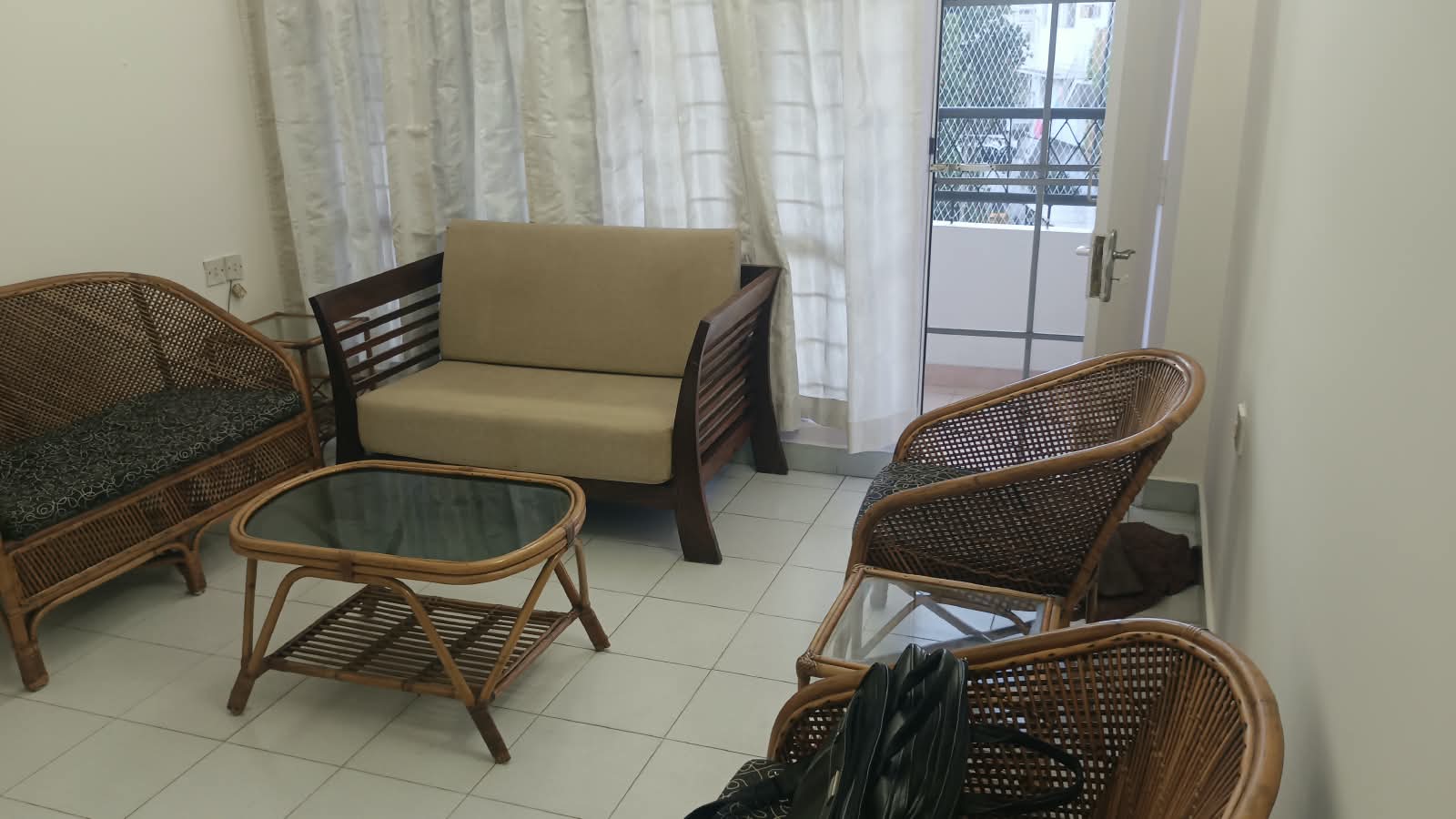 1320sqft 2BHK Fully furnished Luxury Flat - for sale in Palarivattom, Kochi ( Ernakulam ), Kerala