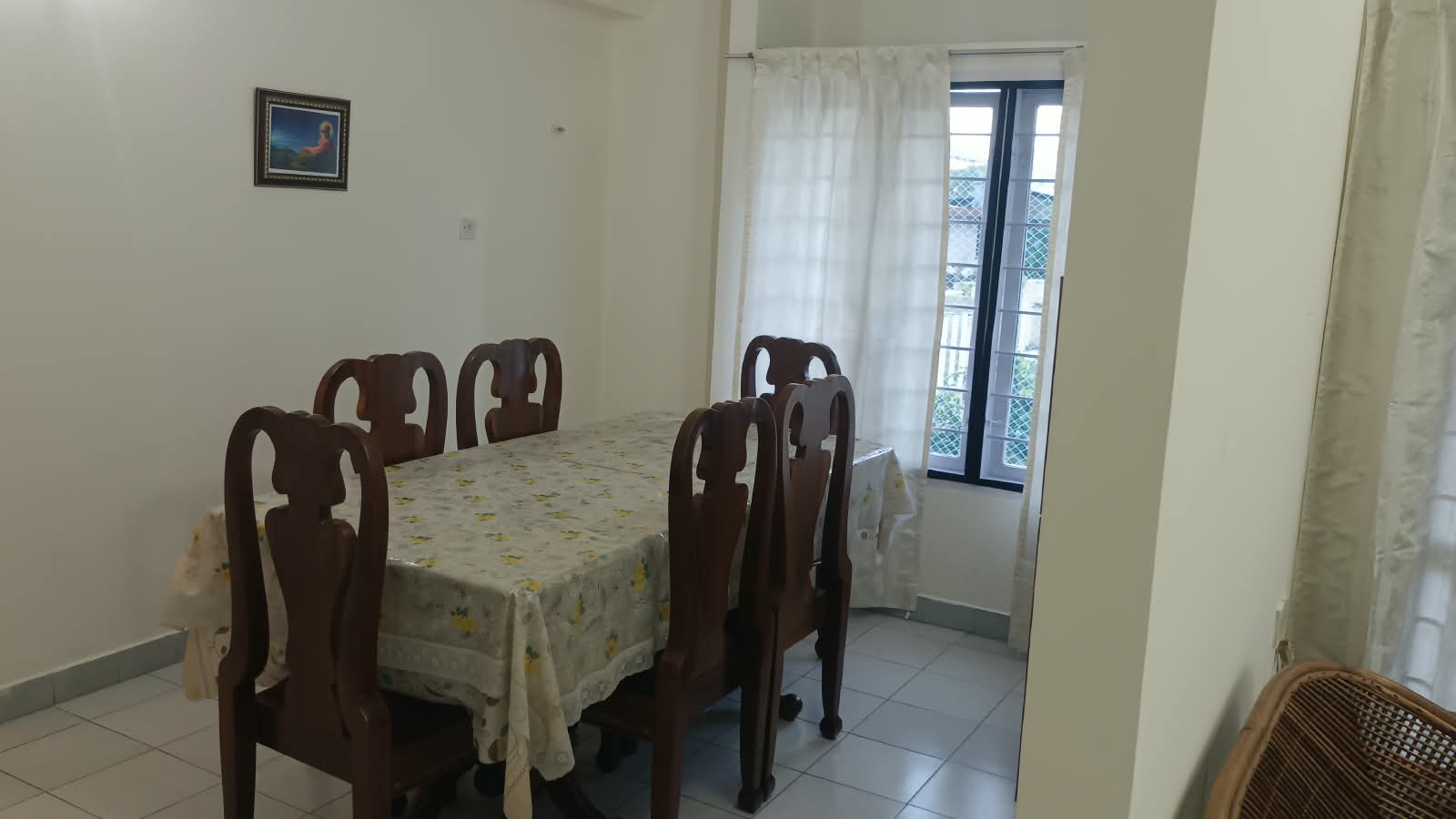 1320sqft 2BHK Fully furnished Luxury Flat