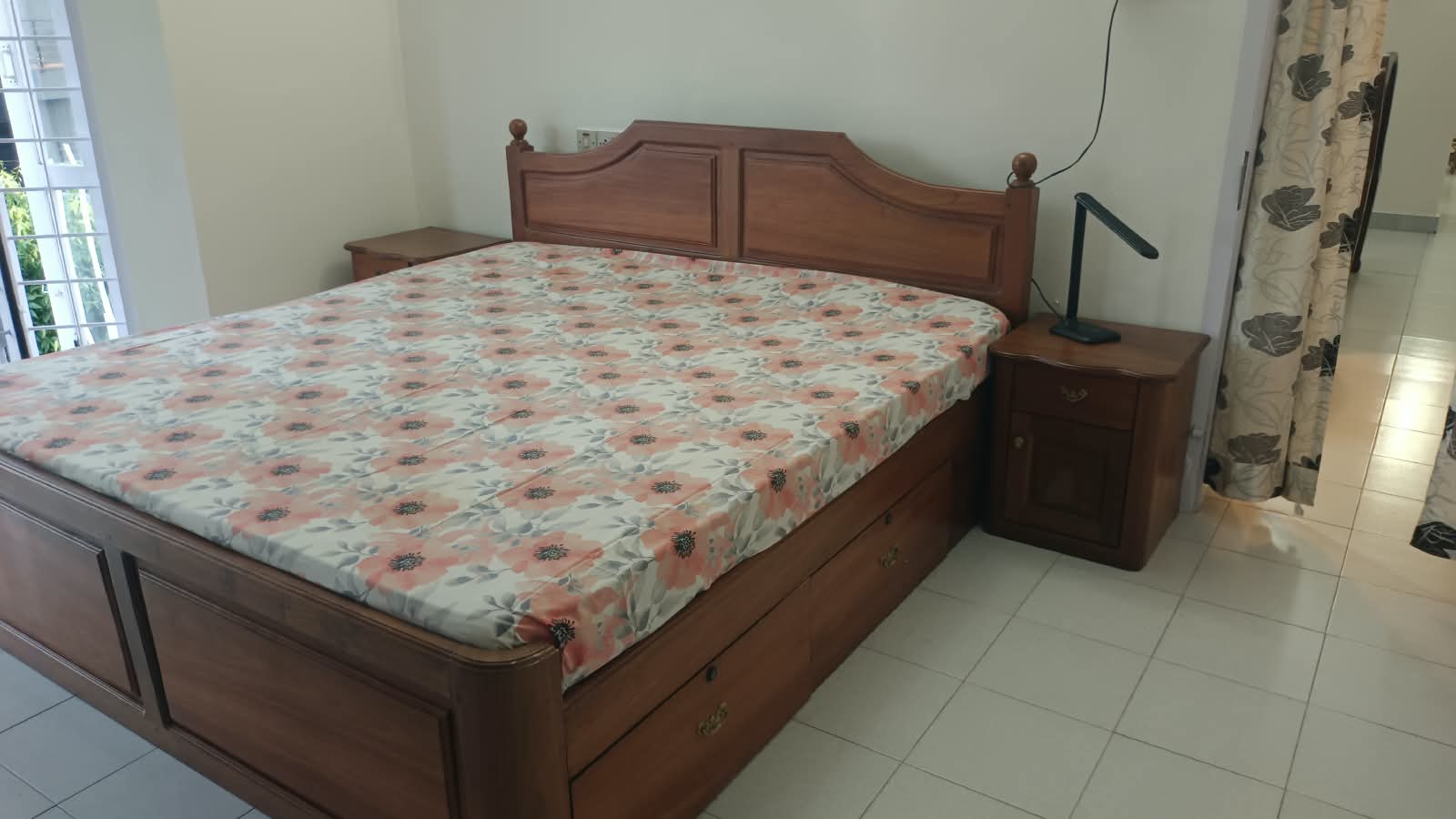1320sqft 2BHK Fully furnished Luxury Flat