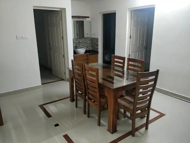 1381sqft 3BHK Fully furnished Flat