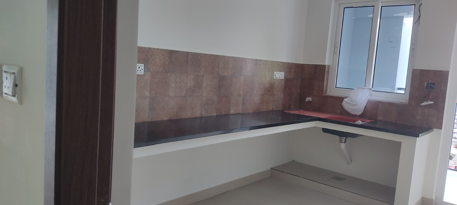 1395sqft 3BHK Semifurnished Apartment in Edapally