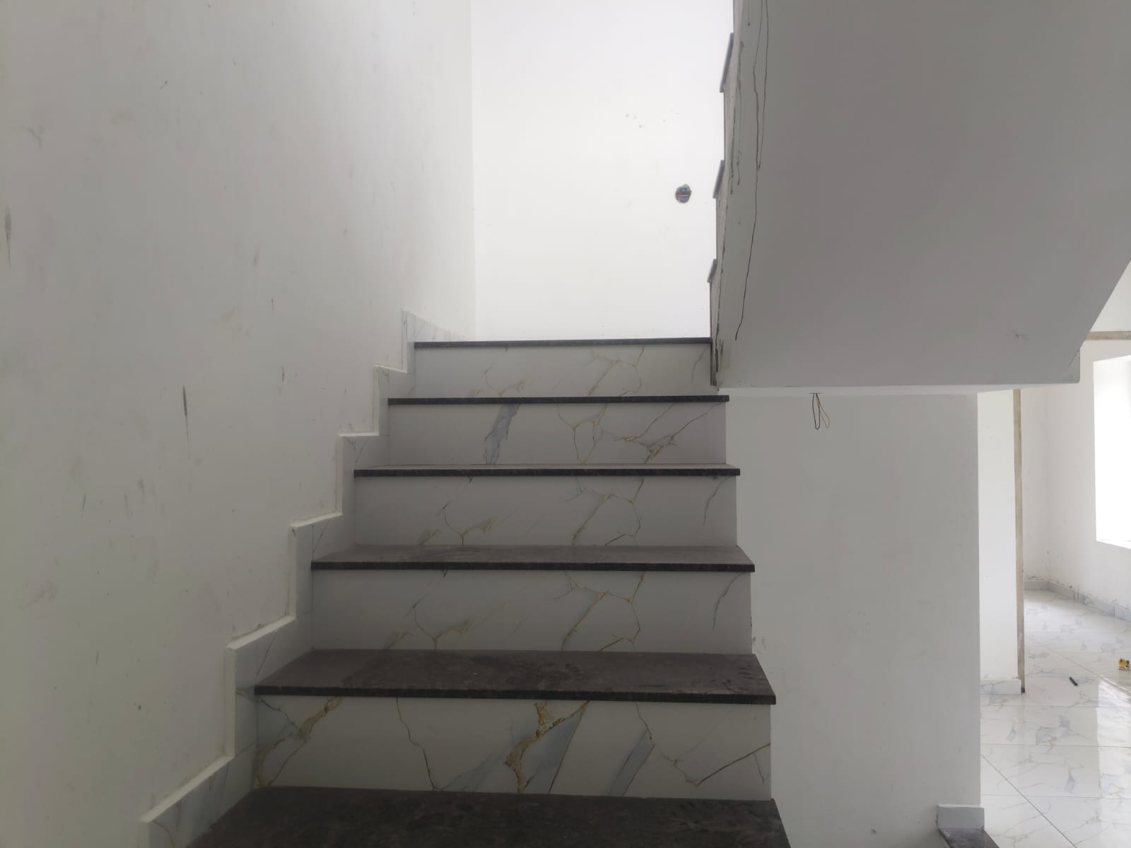 1400sqft 3BHK New House