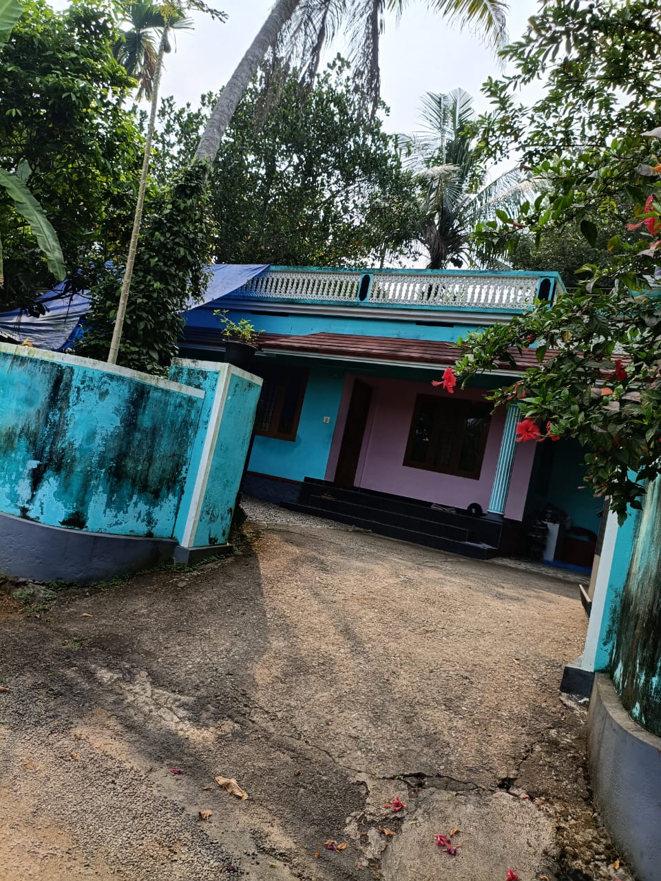 1400sqft 3BHK Semifurnished House - for sale in Vembili, Kochi, Kerala