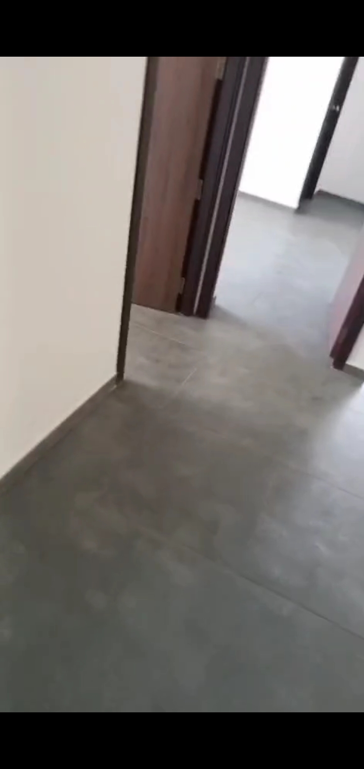 1400sqft 3BHK Unfurnished Brand New Flat