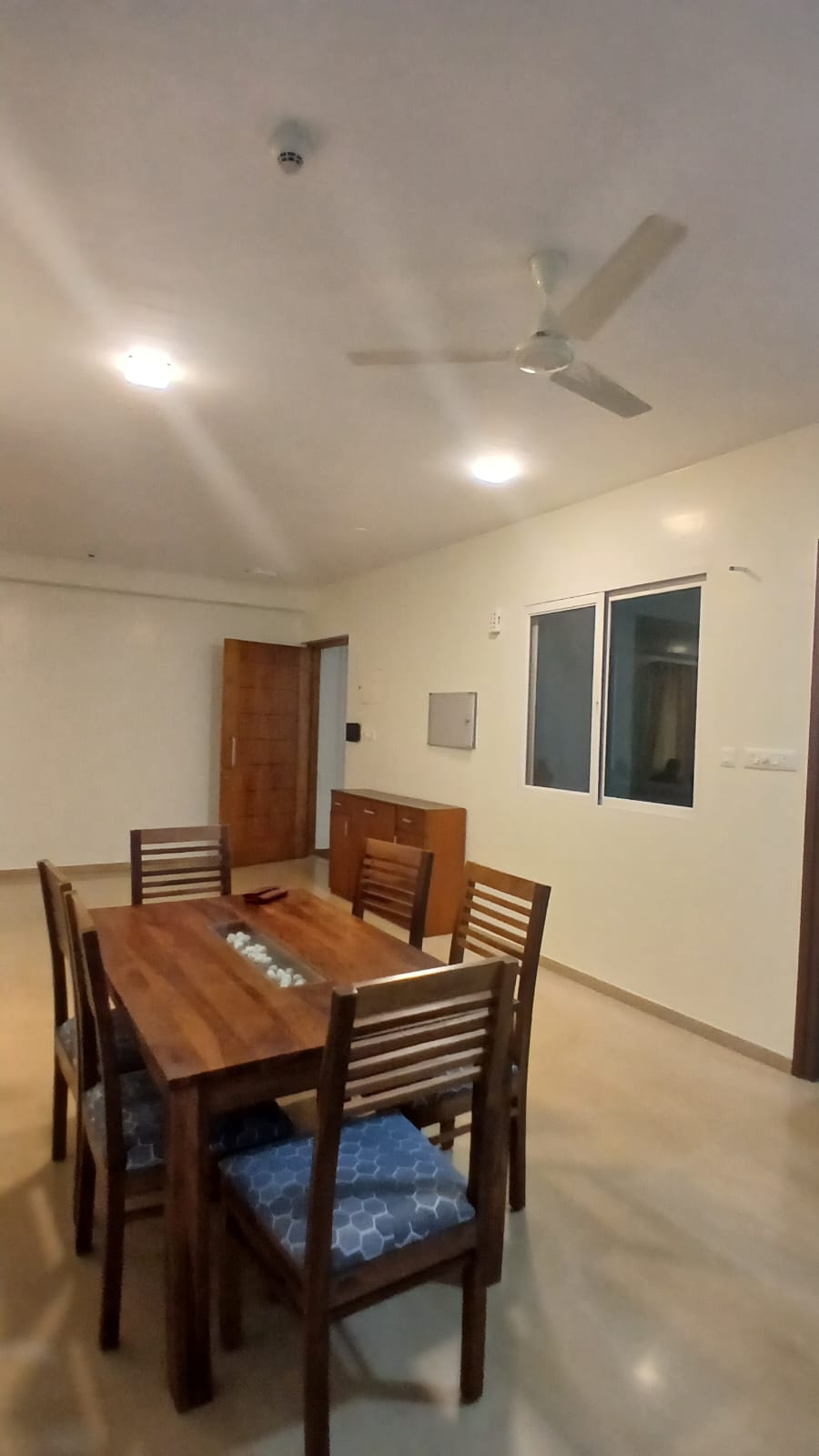 1420sqft 2BHK Furnished flat - for sale in Marine Drive, Kochi ( Ernakulam ), Kerala