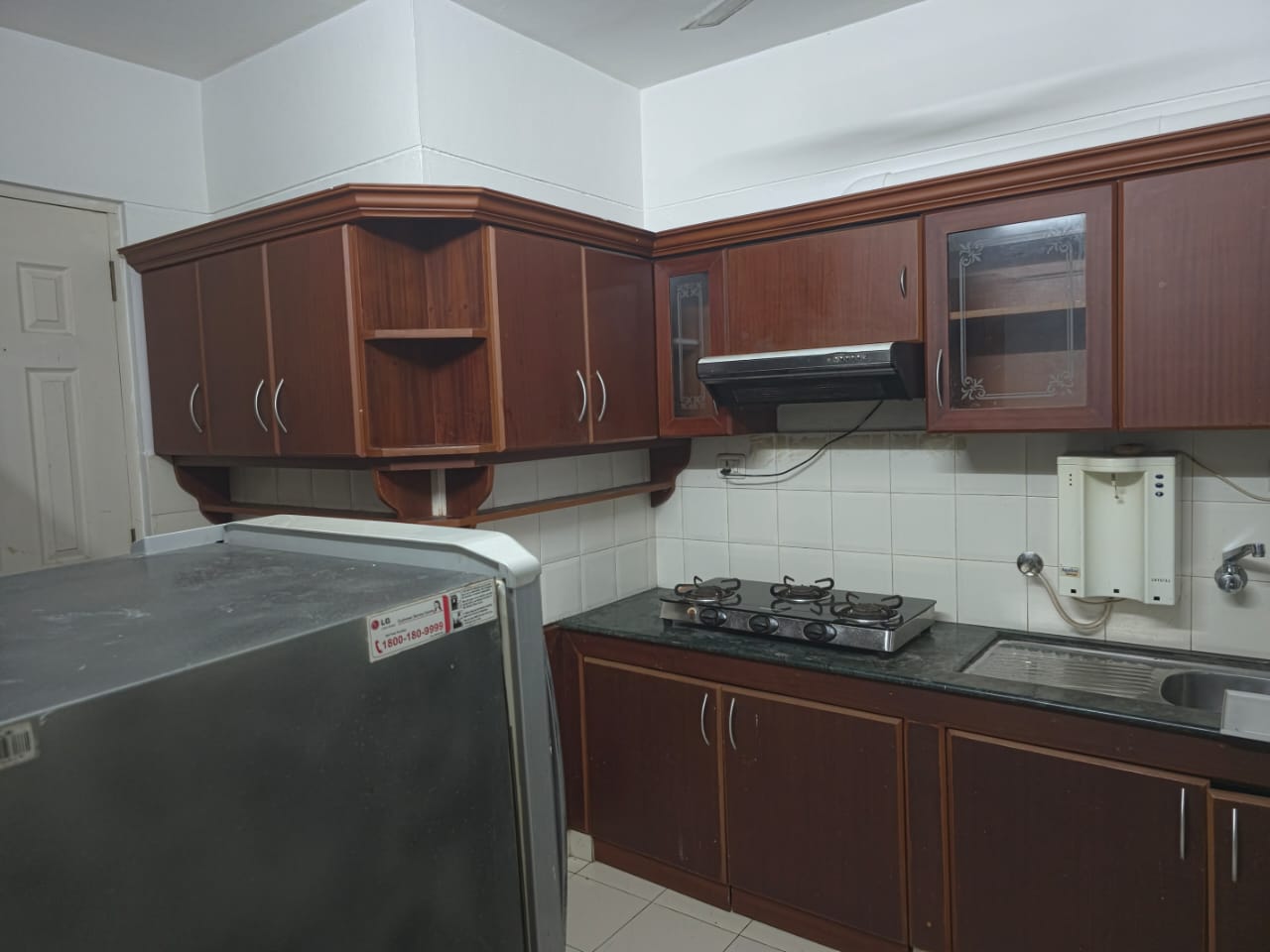 1445sqft 2BHK Fully furnished Flat