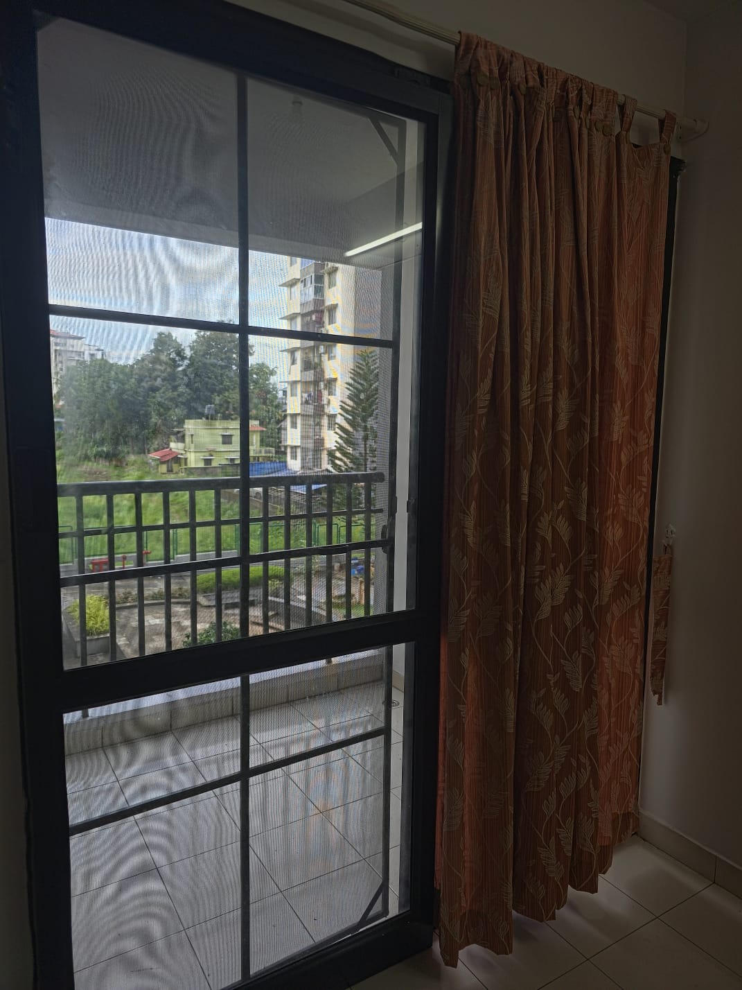 1445sqft 2BHK Fully furnished Flat