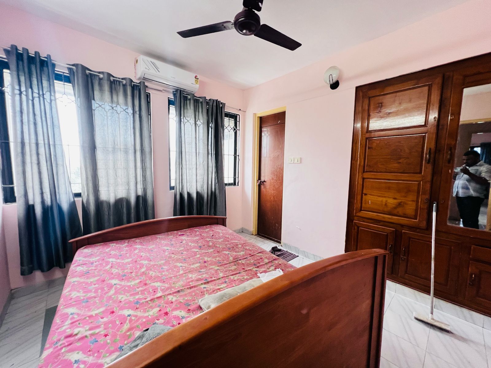 1450sqft 3BHK Furnished Flat