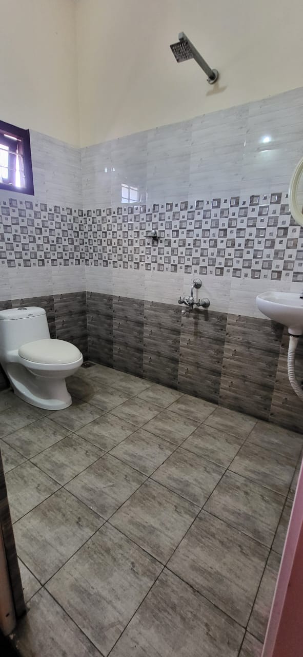 1500 sqft, 3 BHK Semifurnished House in Kangarapady, Kakkanad