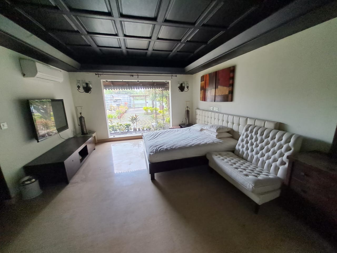 15000sqft Fully Furnished House