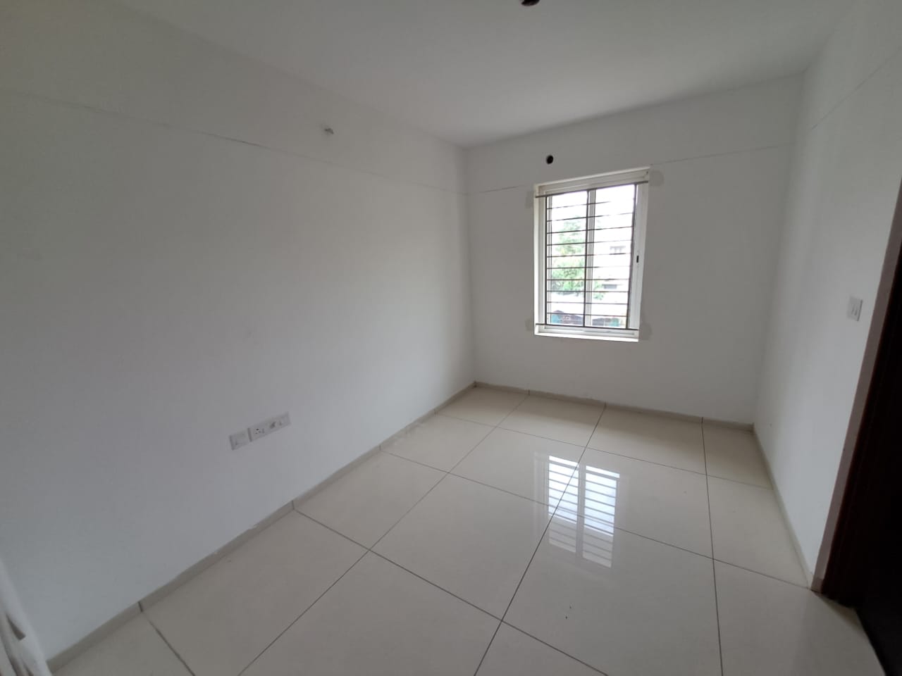 1500sqft 3BHK Brand New Apartment