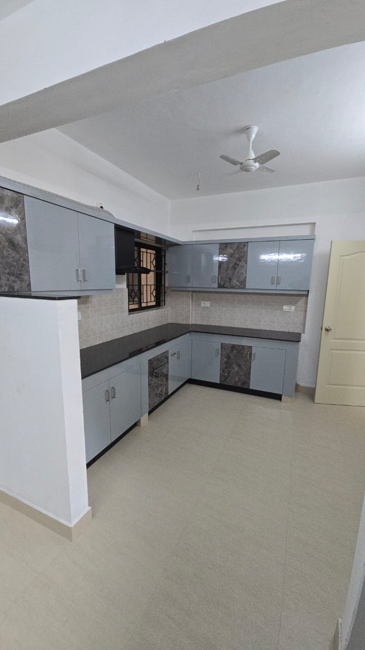 1500sqft 3bhk Fully furnished