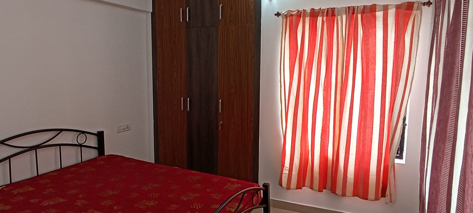 1500sqft 3bhk Fully furnished